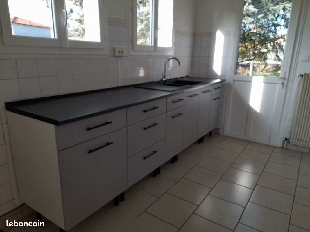 Maison à louer, 60m², Randan