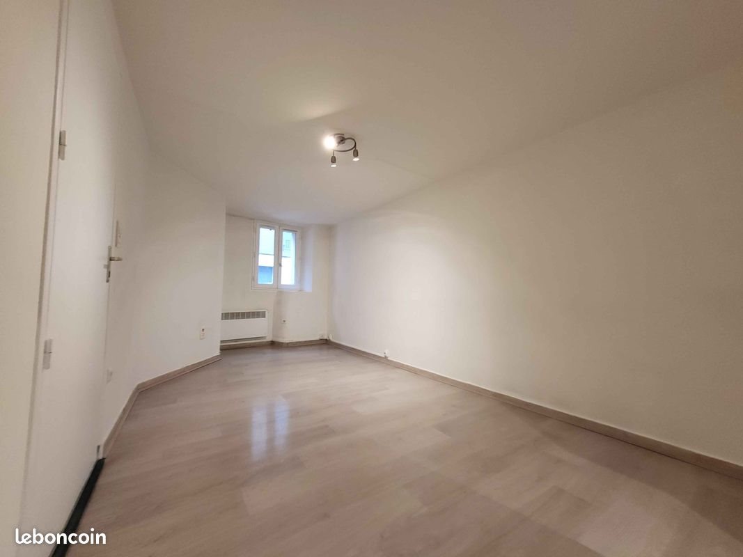 Appartement à louer, 38m², Tourves