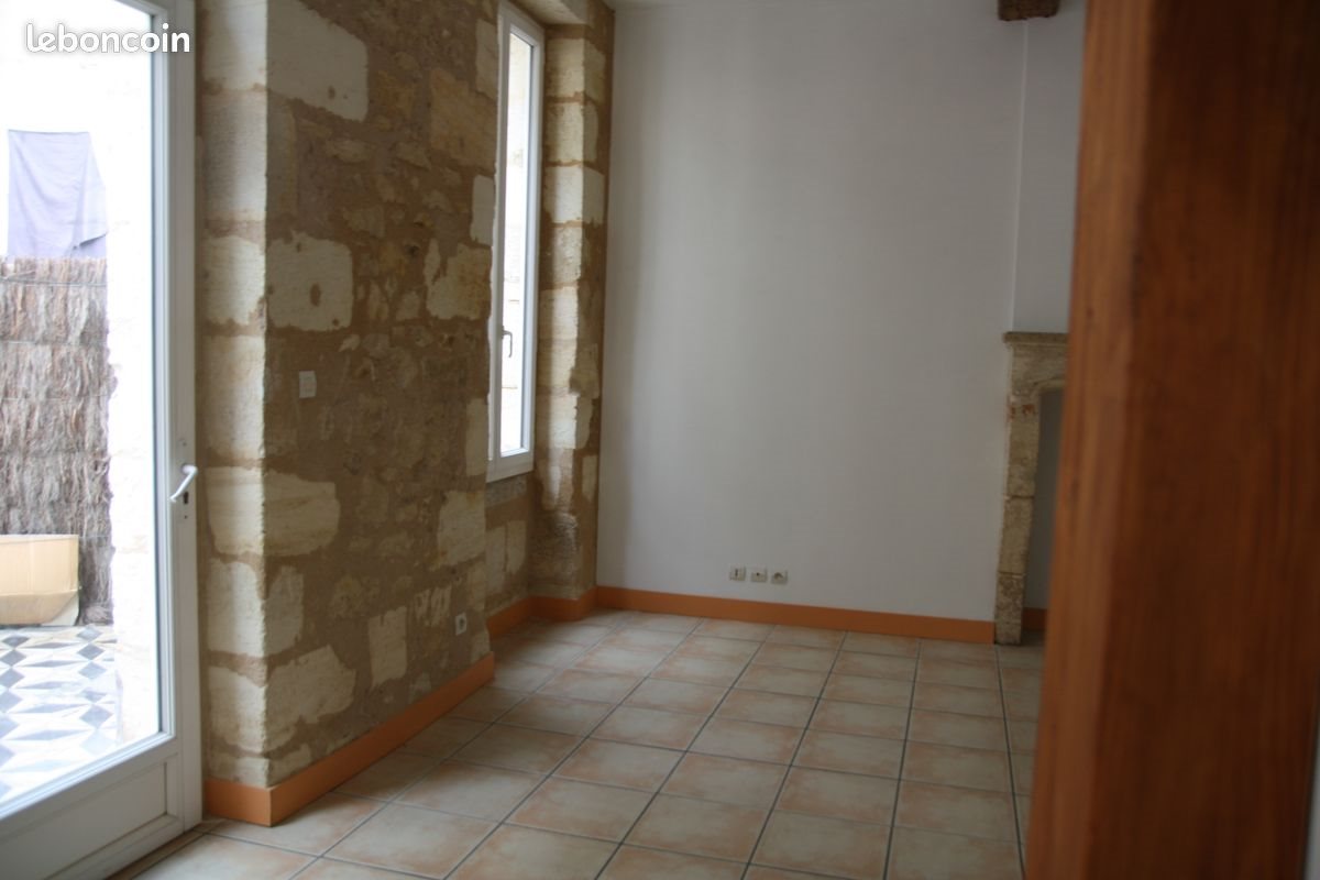 Appartement à louer, 65m², Blaye
