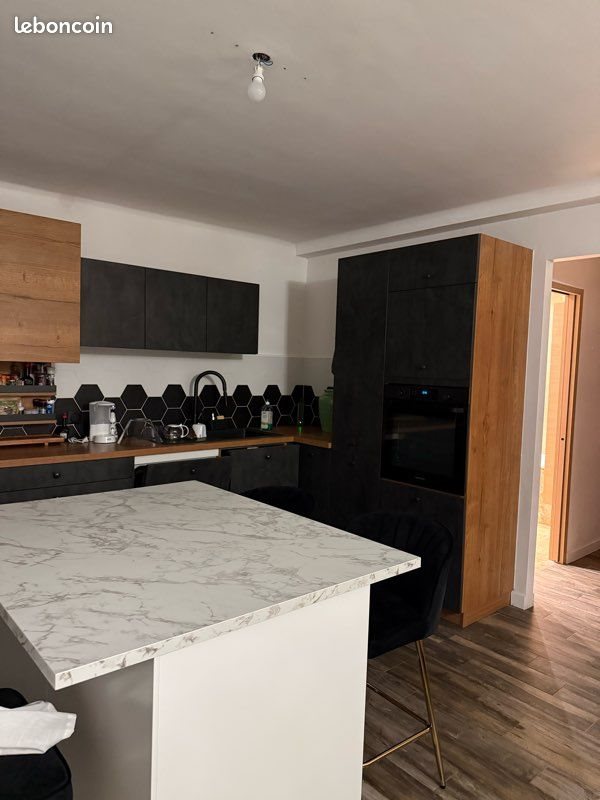Appartement à louer, 64m², Cogolin