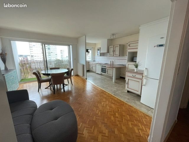 Appartement à louer, 79m², Tours