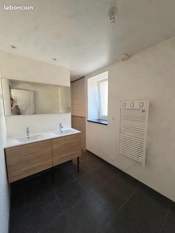 Maison à louer, 105m², Saint-Aubin-des-Châteaux