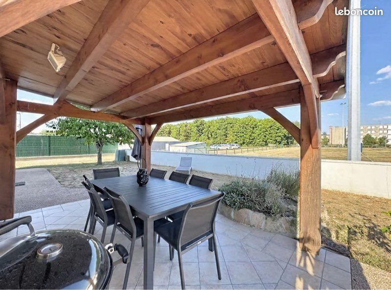 Maison à vendre, 137m², Commentry