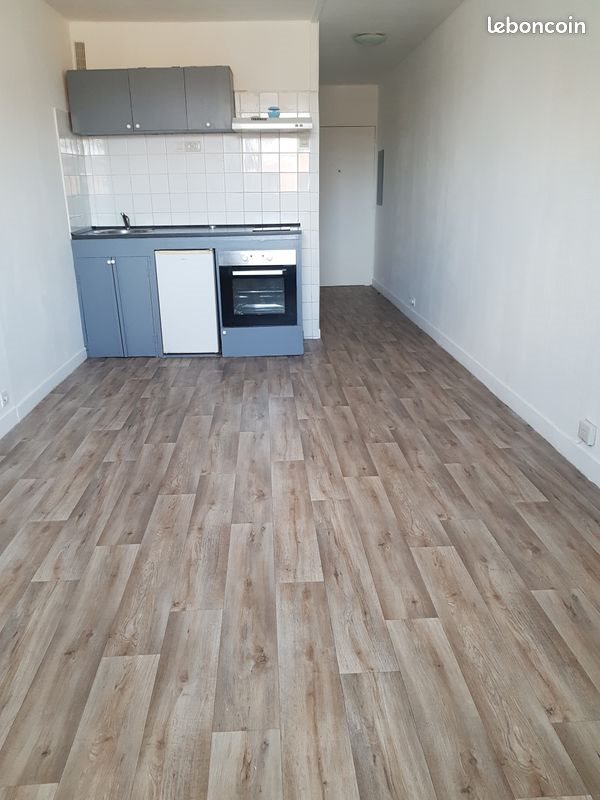 Appartement à louer, 23m², Saint-Arnoult-en-Yvelines