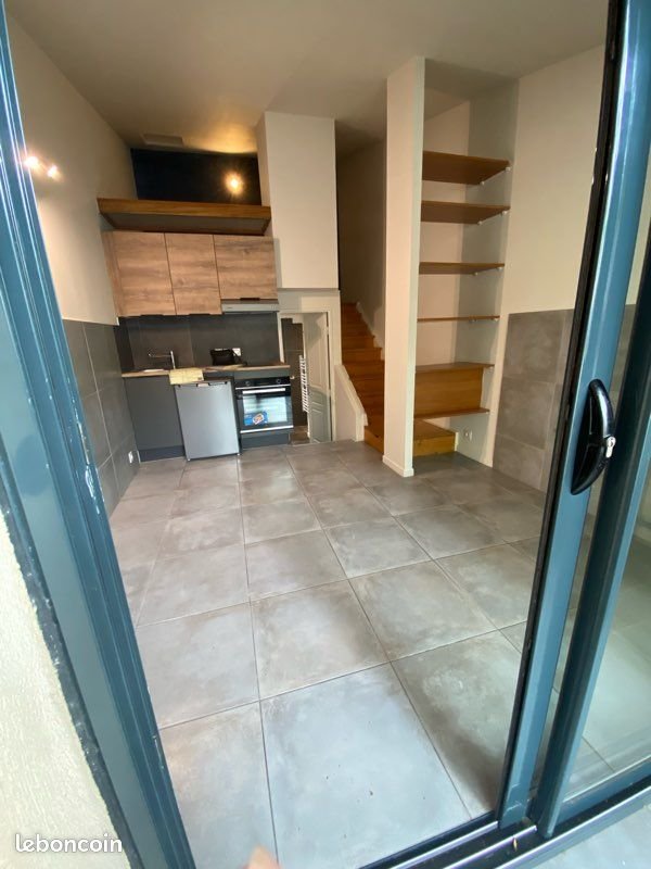 Appartement à louer, 22m², Arles