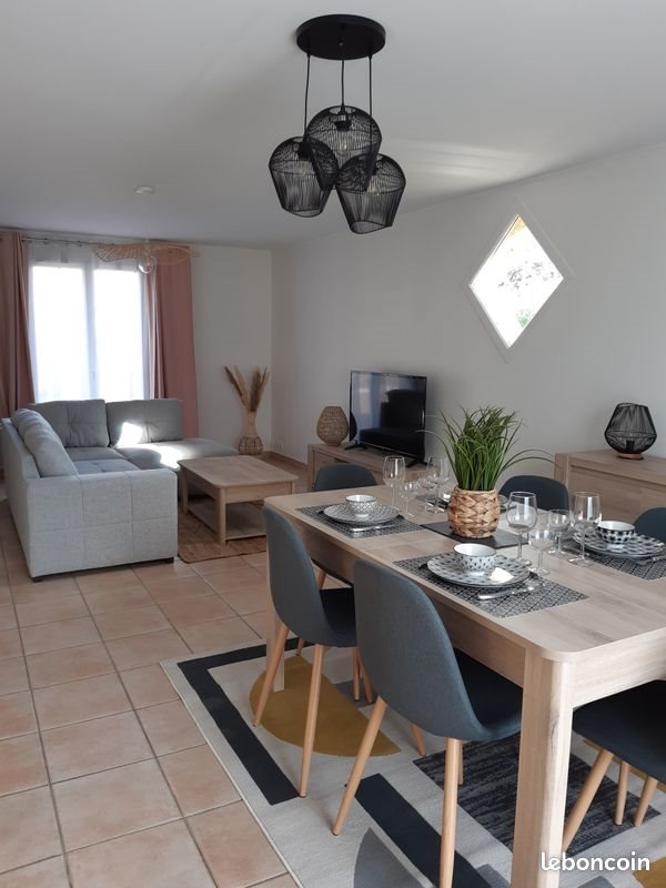 Maison à louer, 100m², Sainte-Foy-d'Aigrefeuille
