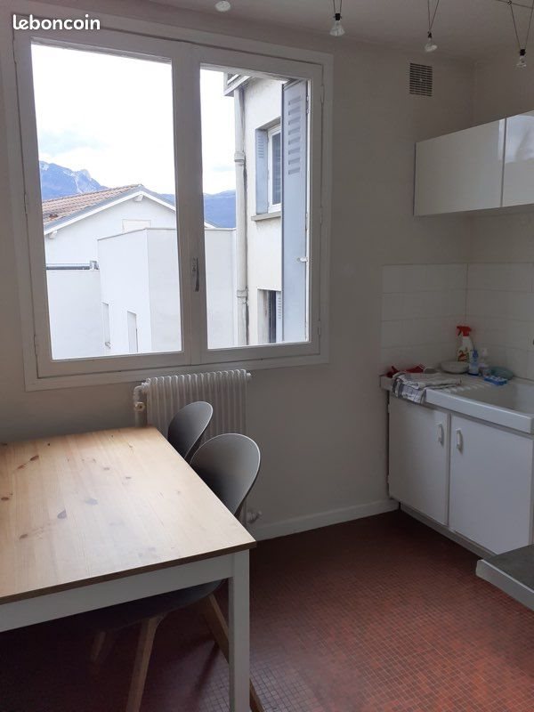 Appartement à louer, 27m², Grenoble