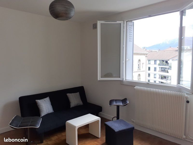 Appartement à louer, 27m², Grenoble