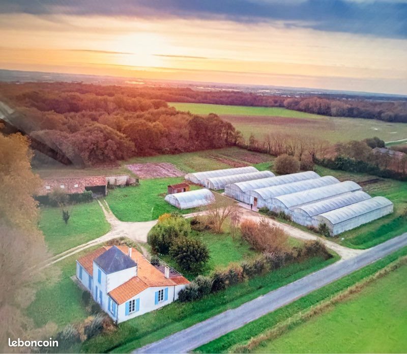 Maison à vendre, 130m², Saint-Just-Luzac