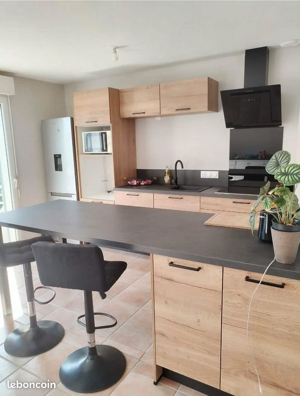 Appartement à louer, 62m², Clavette