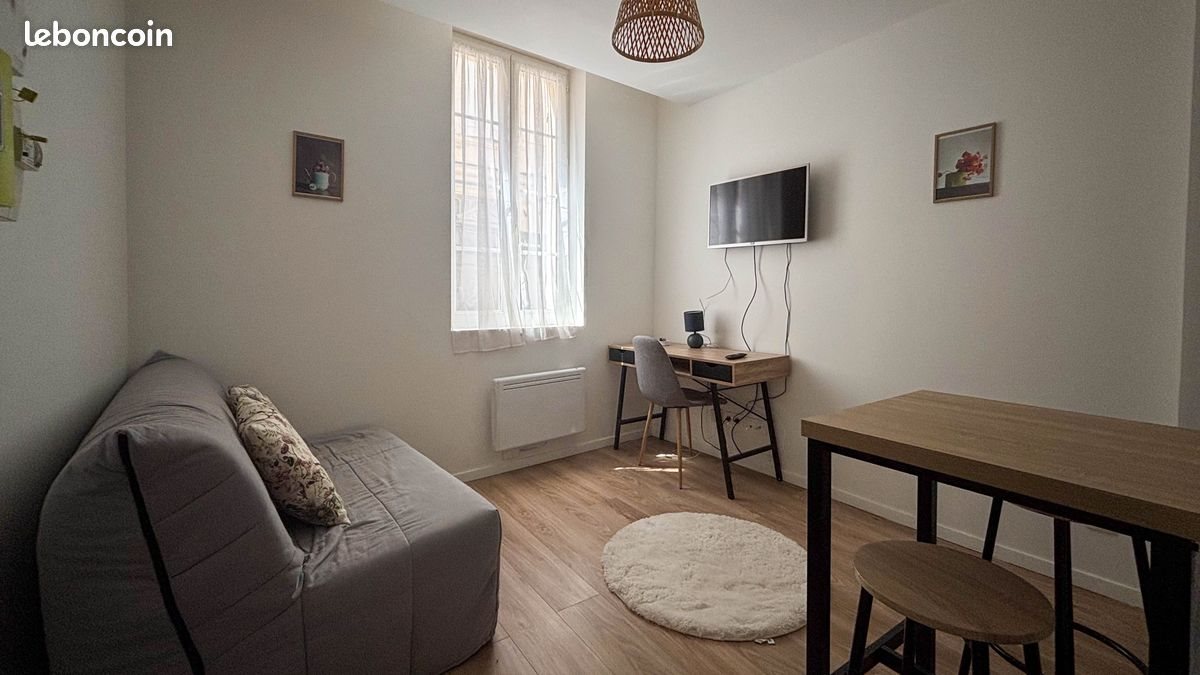 Appartement à louer, 16m², Niort
