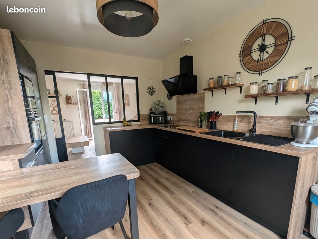 Maison à vendre, 82m², Michery