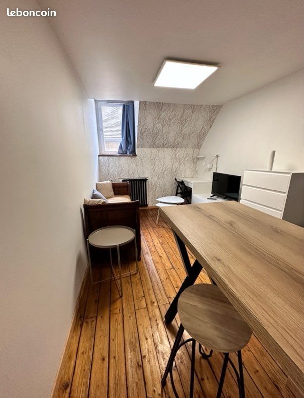 Appartement à louer, 25m², Dole
