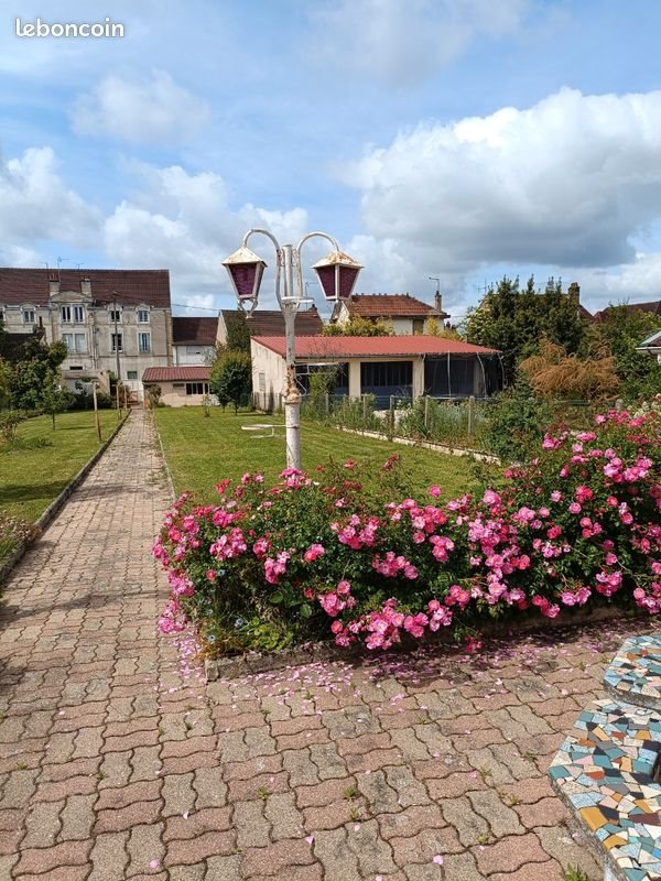 Maison à vendre, 180m², Montceau-les-Mines