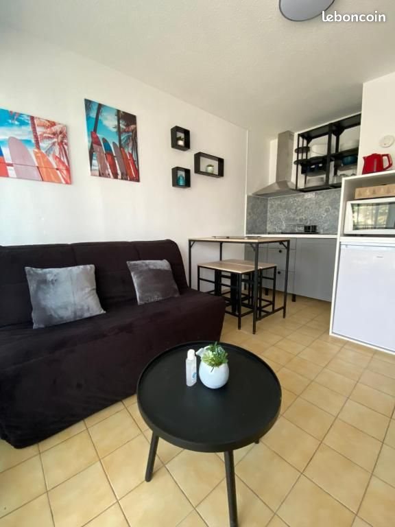 Appartement à louer, 27m², Sète