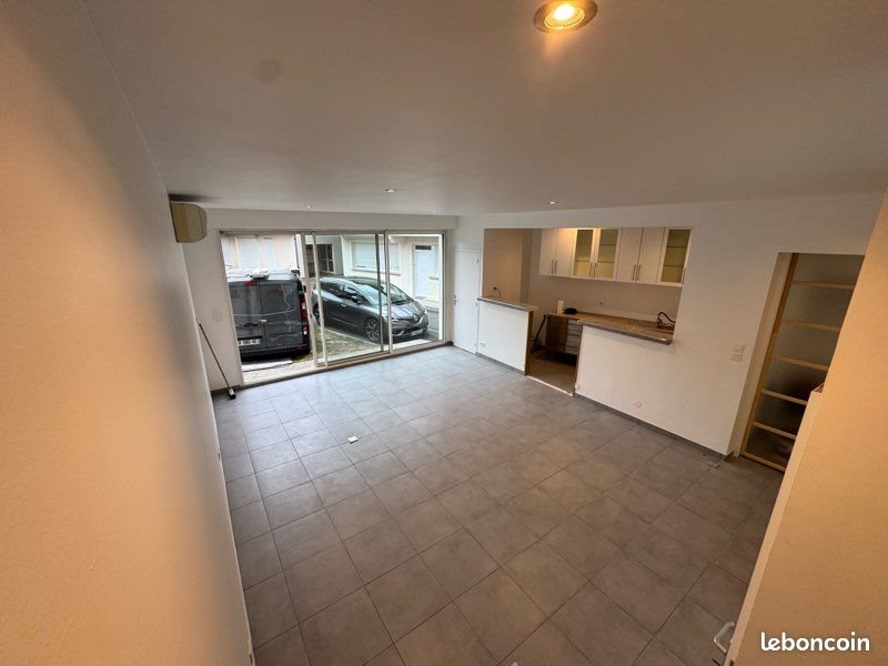 Appartement à louer, 56m², Servon
