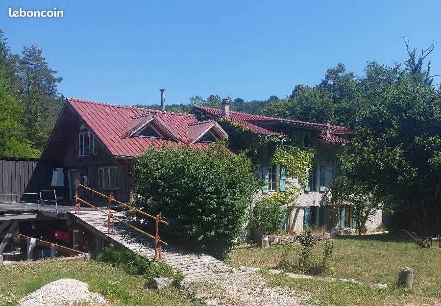 Maison à vendre, 570m², Champagne-en-Valromey