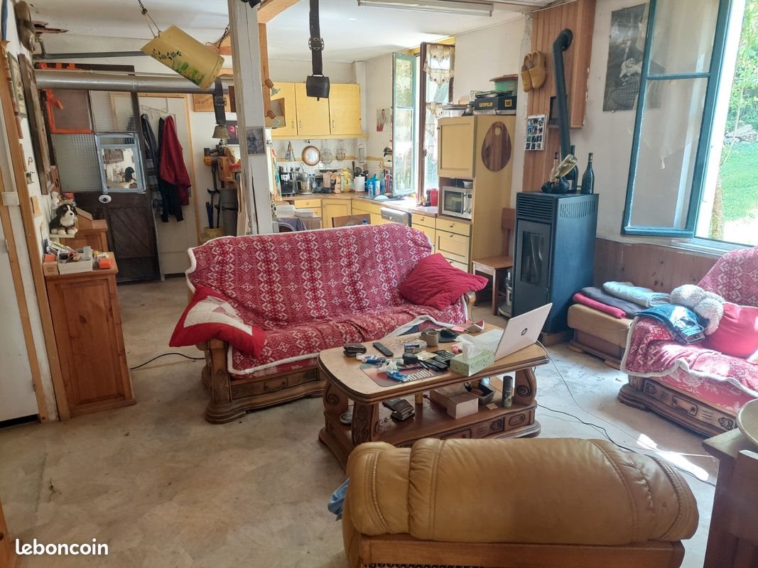 Maison à vendre, 570m², Champagne-en-Valromey