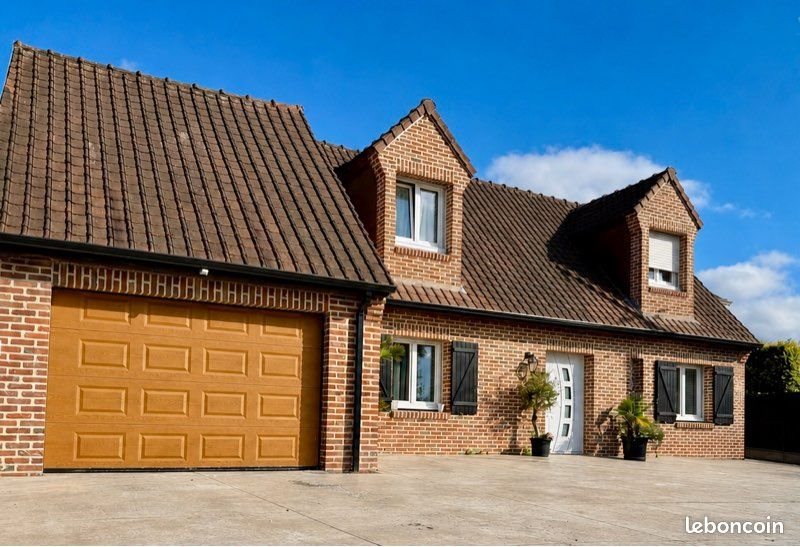 Maison à vendre, 200m², Curgies