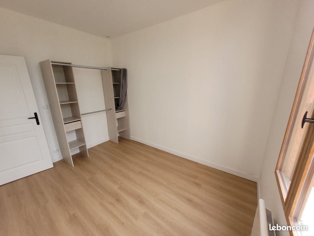 Appartement à louer, 26m², Talence