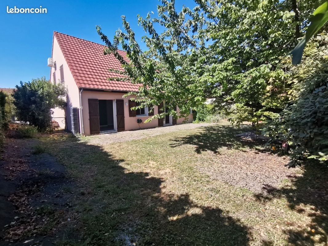Maison à vendre, 167m², Pérignat-lès-Sarliève
