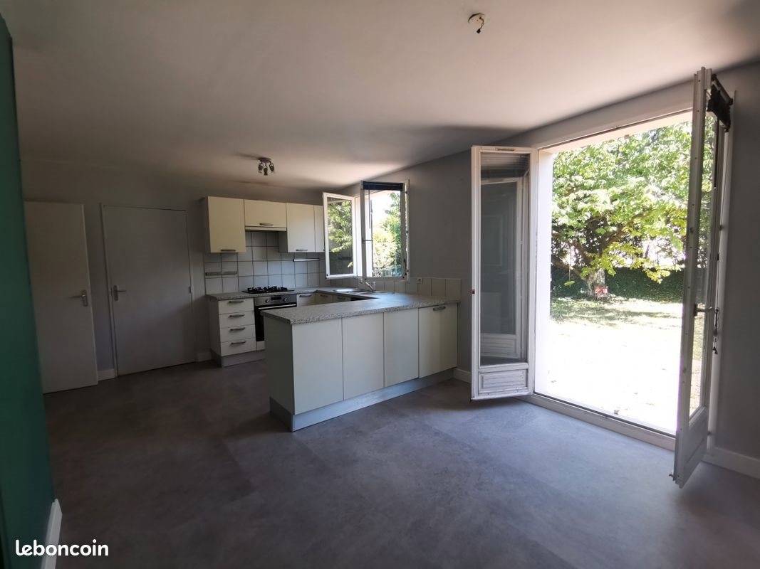 Maison à vendre, 167m², Pérignat-lès-Sarliève