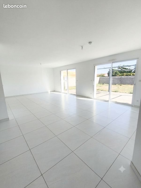 Maison à vendre, 119m², Les Magnils-Reigniers