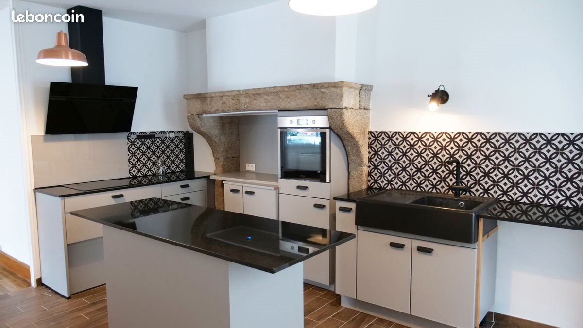 Maison à louer, 151m², Piégut-Pluviers