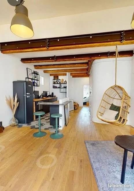 Appartement à louer, 72m², Marseille 6ème