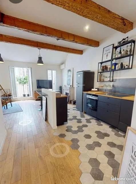 Appartement à louer, 72m², Marseille 6ème