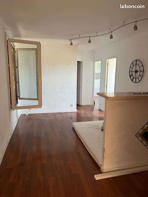 Appartement à louer, 60m², Marseille 15ème