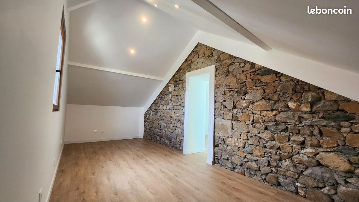 Maison à vendre, 72m², Brenthonne
