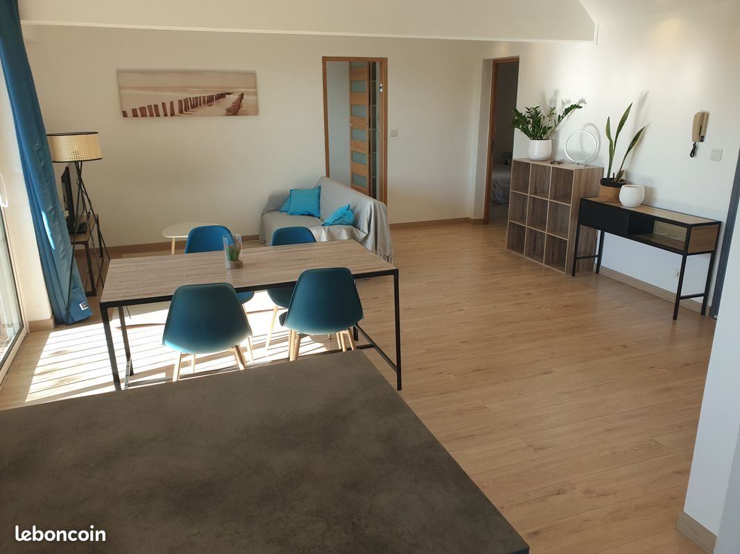 Appartement à louer, 70m², Nîmes