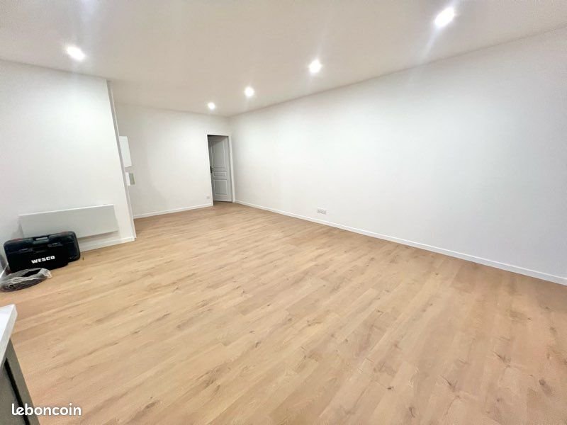 Appartement à louer, 50m², Pont-de-Chéruy