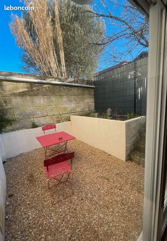 Appartement à louer, 35m², Angoulême