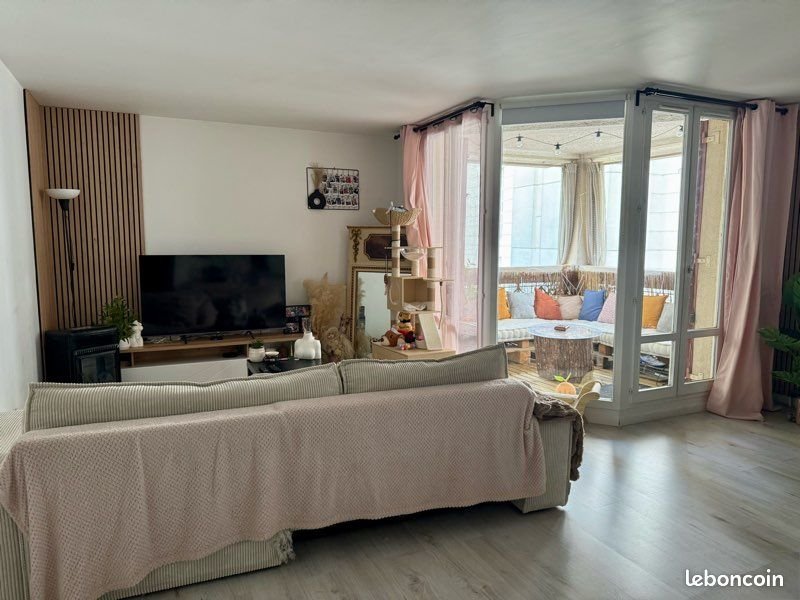 Appartement à vendre, 56m², Cergy