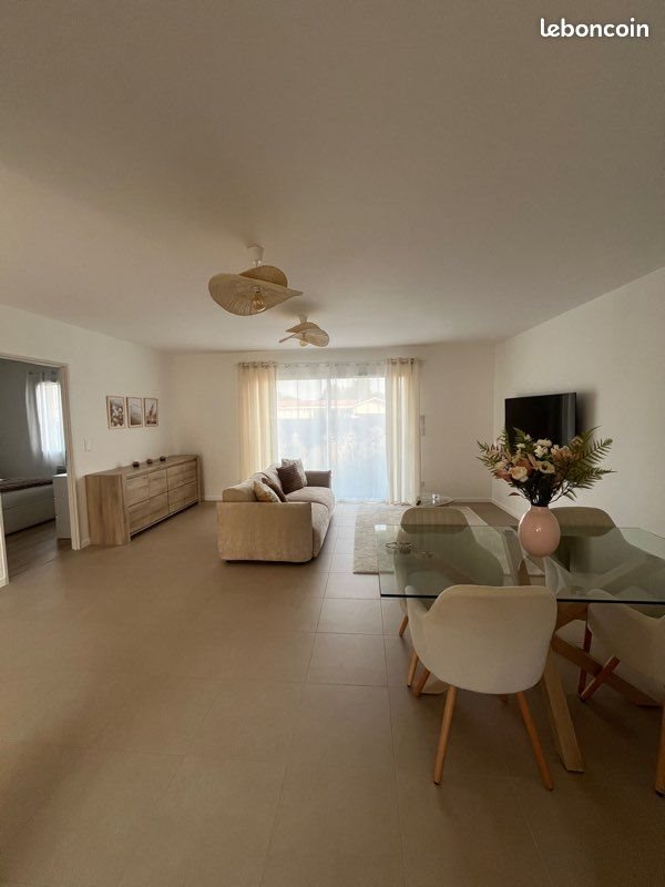 Maison à louer, 74m², Arbanats