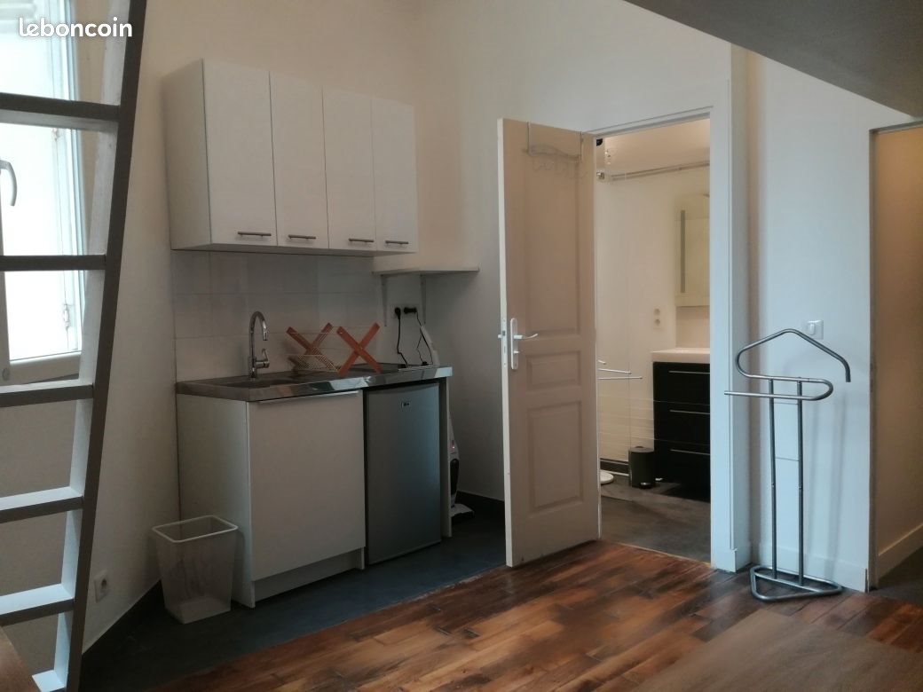 Appartement à louer, 17m², Clichy