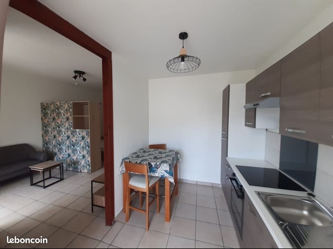 Appartement à louer, 34m², Privas