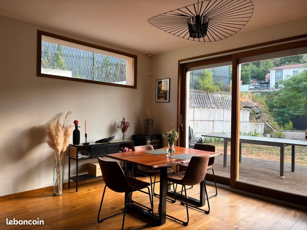 Maison à vendre, 102m², Saint-Genest-Lerpt