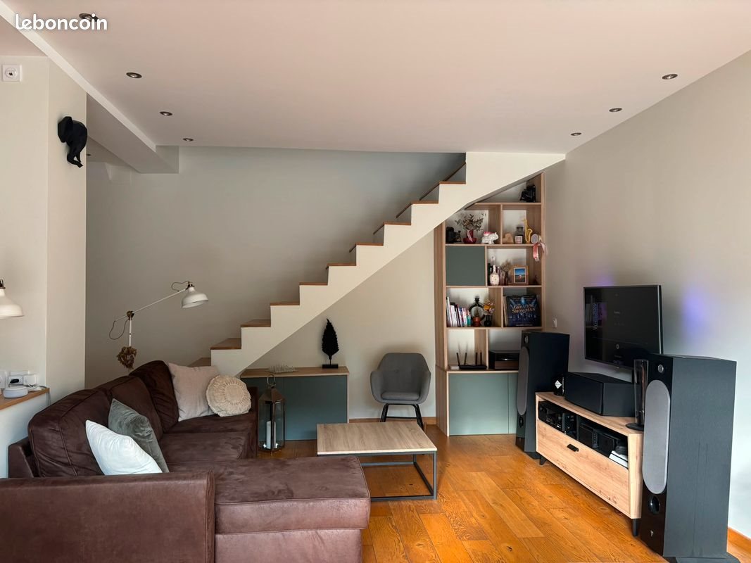 Maison à vendre, 102m², Saint-Genest-Lerpt