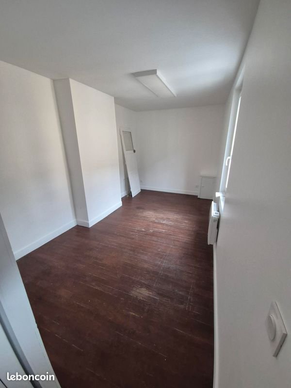 Appartement à louer, 52m², Marines