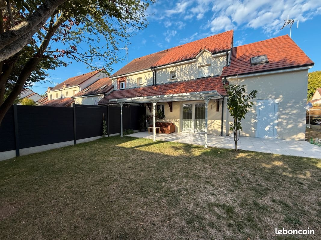 Maison à louer, 85m², Bourges
