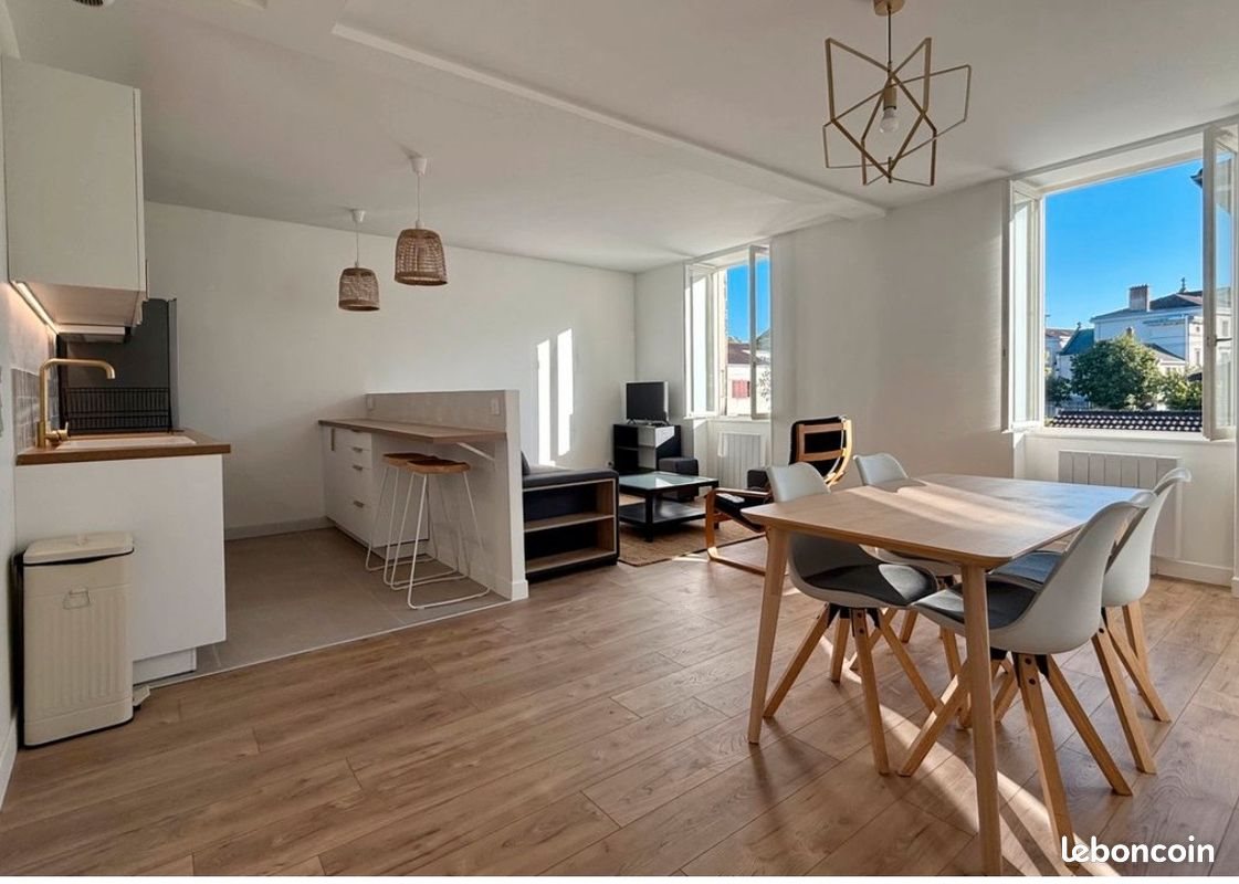 Appartement à louer, 52m², Reims