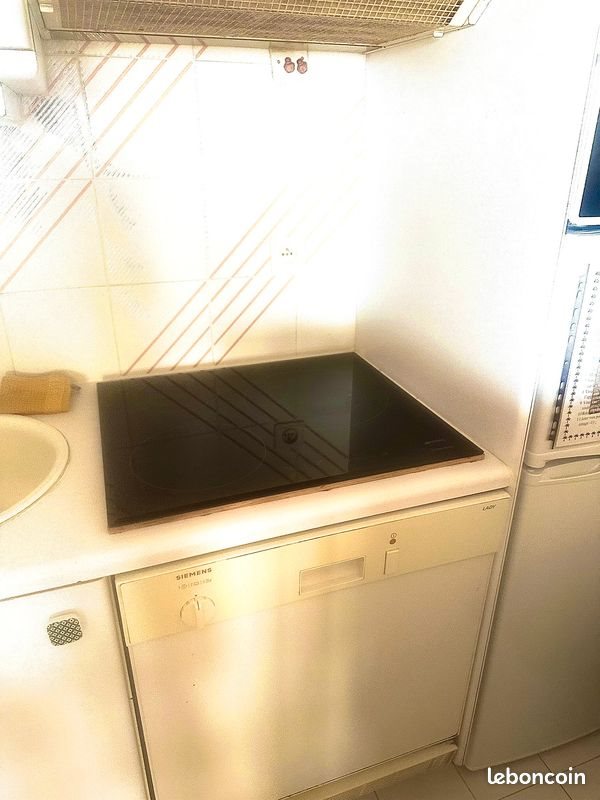 Appartement à louer, 32m², Mandelieu-la-Napoule
