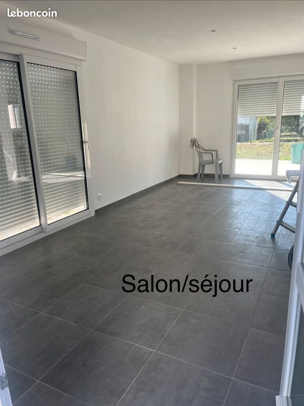 Maison à louer, 90m², Brandérion