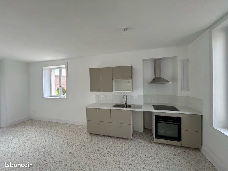 Maison à louer, 55m², Saint-Vallier