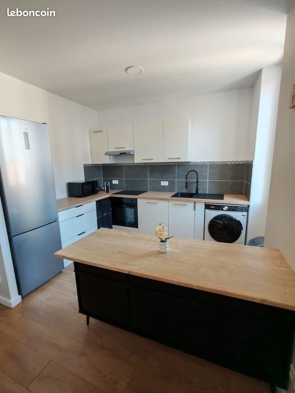 Appartement à louer, 46m², Toulon