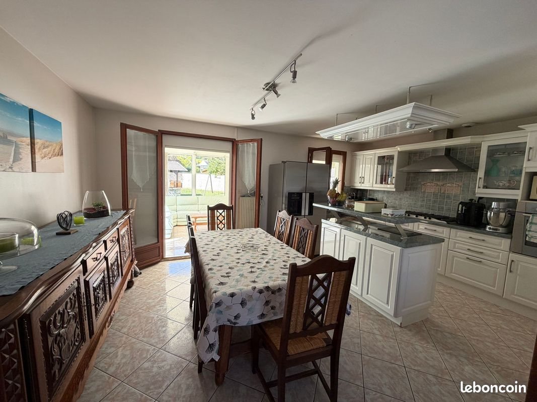 Maison à vendre, 149m², Angicourt