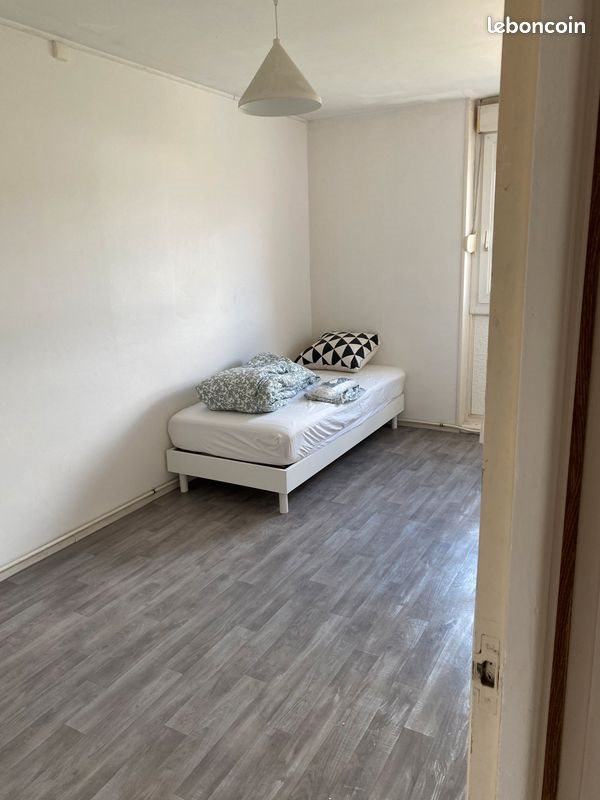 Appartement à louer, 80m², Hirson